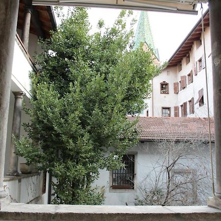 Appartamento Al Castello Trento Bagian luar foto
